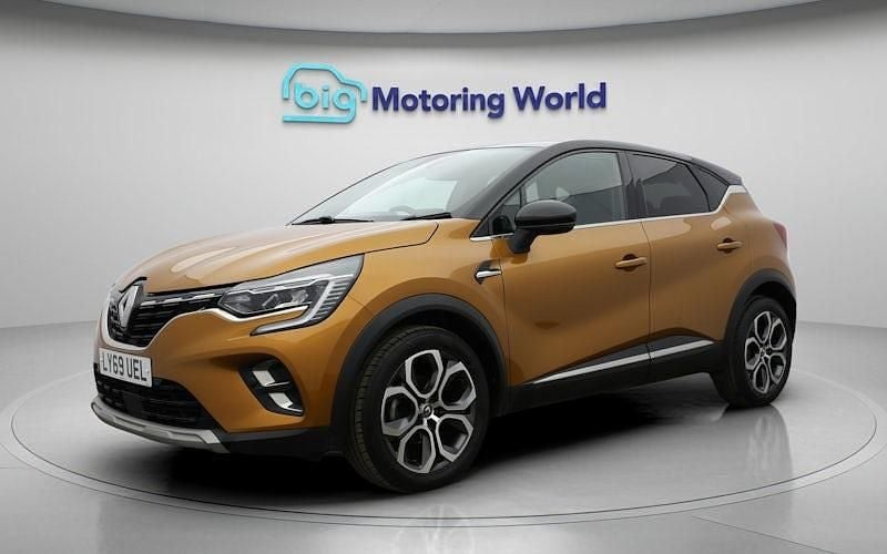 Used Renault Captur Version S 101 HP (74 kW) 2020 Orange/black SUV