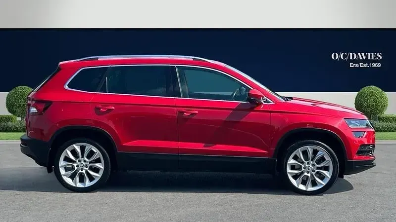 Used Skoda Karoq 150 HP (110 kW) 2018 Red SUV