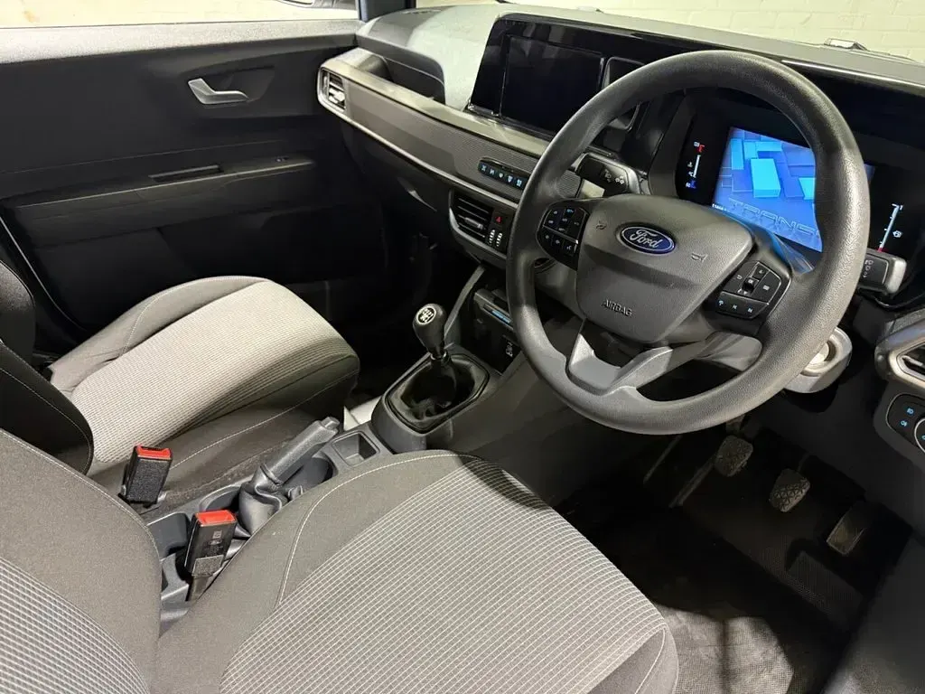 Used Ford Transit Trend 100 HP (73 kW) 2025 White Van
