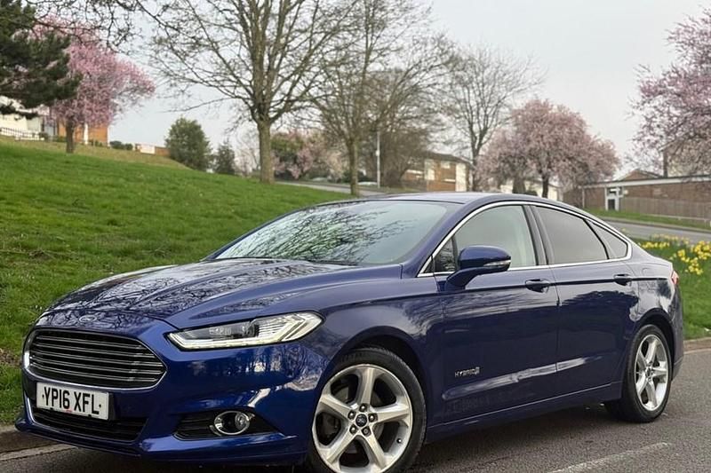 Used Ford Mondeo Titanium 2016 Blue Sedan