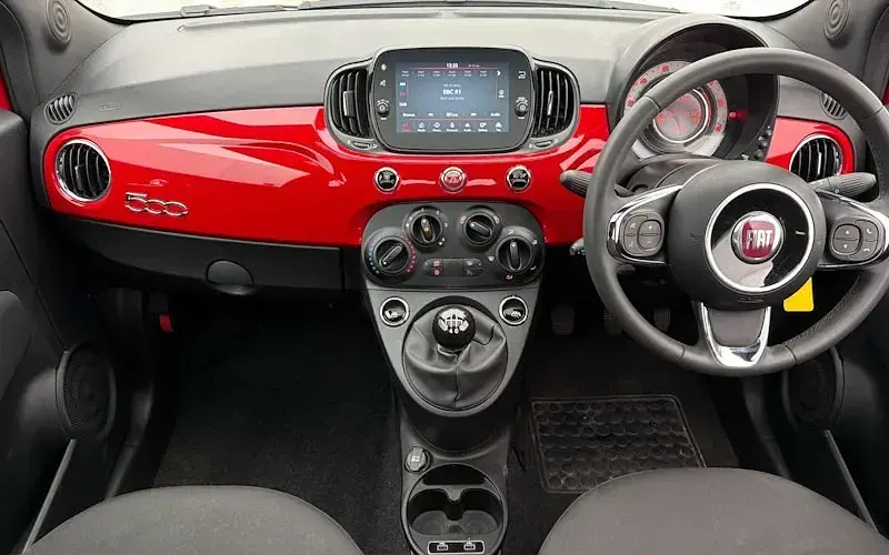 Used Fiat 500 69 HP (50 kW) 2024 Red Hatchback