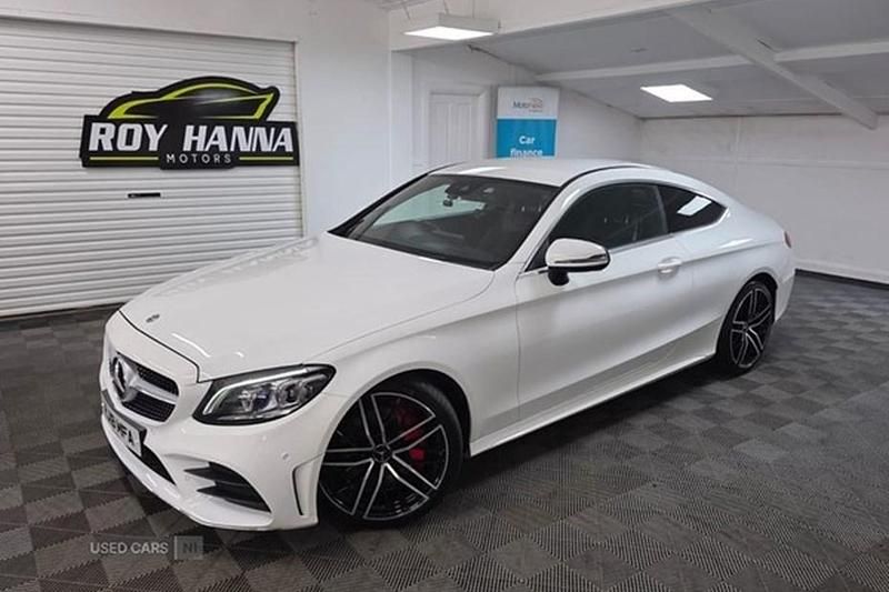 Used Mercedes C300 AMG Line Premium 245 HP (180 kW) 2019 White Coupe