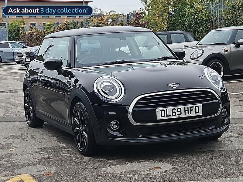 Black Used 2020 Mini Cooper Classic Hatchback | £11,458 (Good price) - Image 1/4