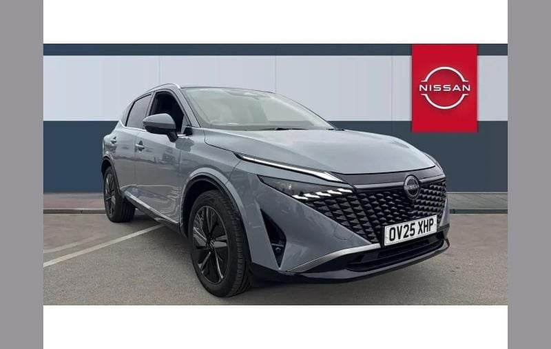 Grey Used 2025 Nissan Qashqai Tekna SUV | £27,499 - Image 1/4