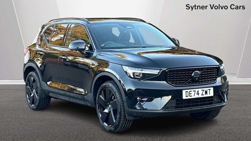 Black Used 2025 Volvo XC40 Ultra SUV | £39,000 (Expensive) - Image 1/4