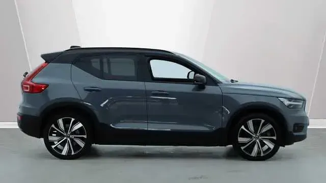 Used Volvo XC40 300 kW (408 HP) 2021 Thunder grey SUV