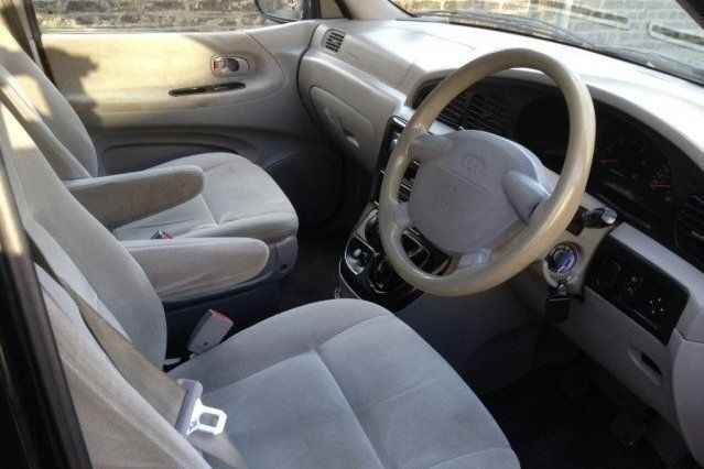 Used Kia Sedona 2004 MPV