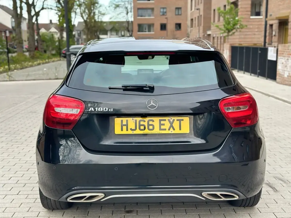 Used Mercedes A180 Executive 2016 Black Hatchback