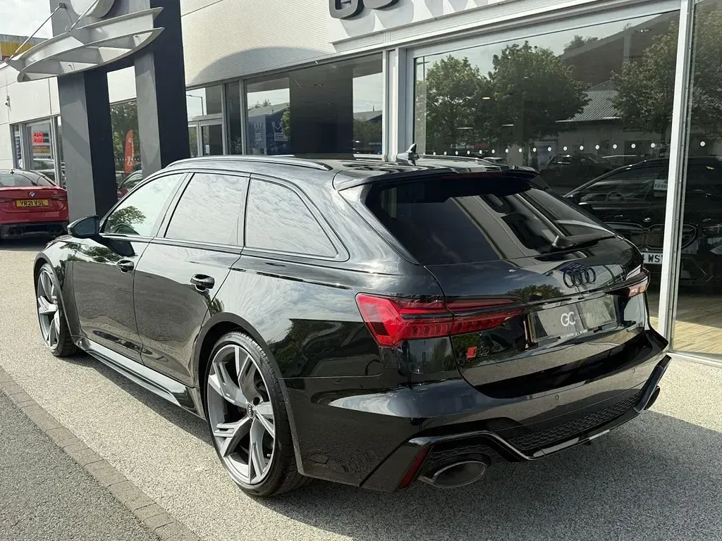 Used Audi RS6 Performance 630 HP (463 kW) 2024 Black Estate