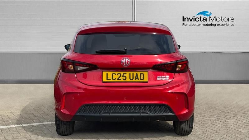 Used MG MG3 Trophy 194 HP (142 kW) 2025 Red Hatchback