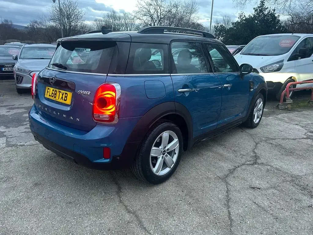 Used Mini Cooper 136 HP (100 kW) 2018 Blue Hatchback