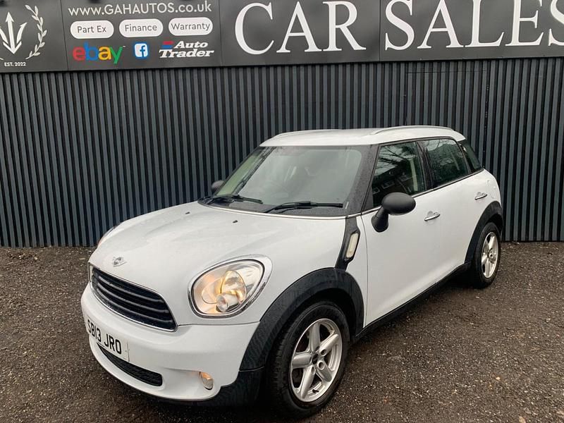 Used Mini One D 90 HP (66 kW) 2013 White Hatchback