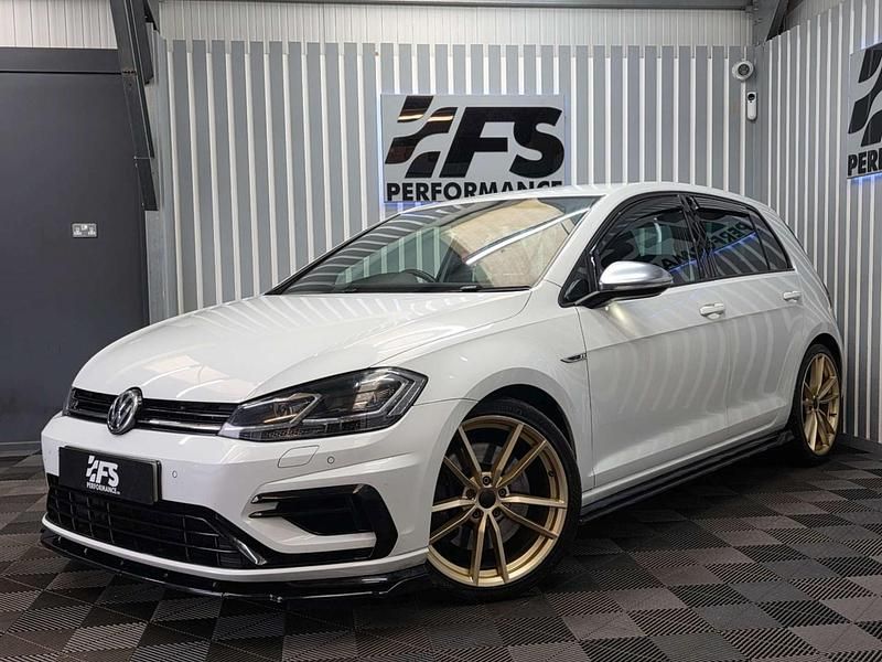 Used VW Golf VII R 310 HP (228 kW) 2018 White Hatchback