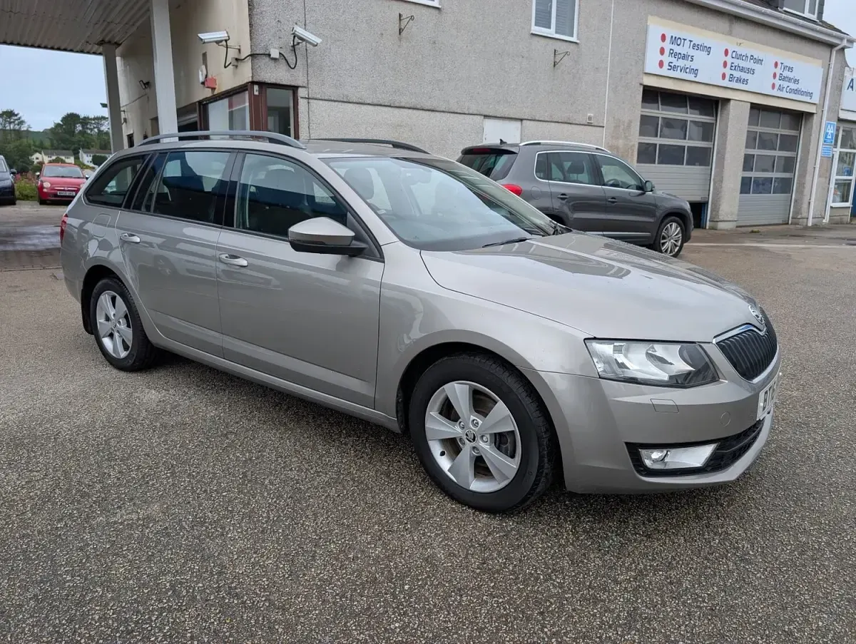 Used Skoda Octavia SE L 2016 Beige Estate