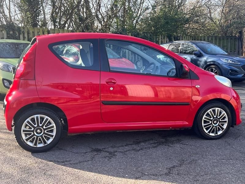 Used Peugeot 107 2008 Red Hatchback