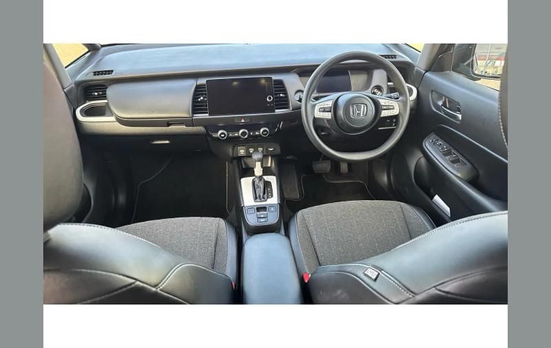 Used Honda Jazz Hybrid 109 HP (80 kW) 2022 Blue Hatchback