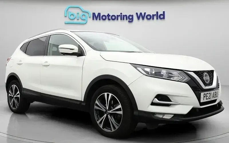 Used Nissan Qashqai N-Connecta 140 HP (102 kW) 2021 SUV