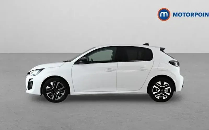 Used Peugeot 208 Allure 101 HP (74 kW) 2025 White Hatchback