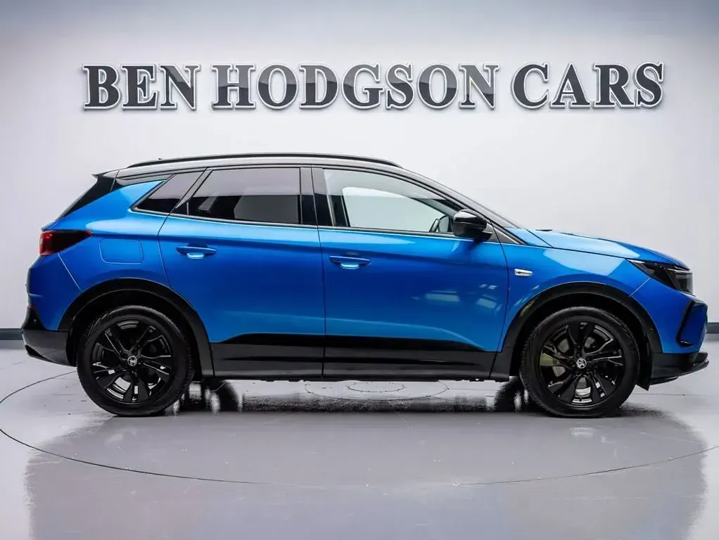 Used Vauxhall Grandland X S 225 HP (165 kW) 2024 Blue SUV