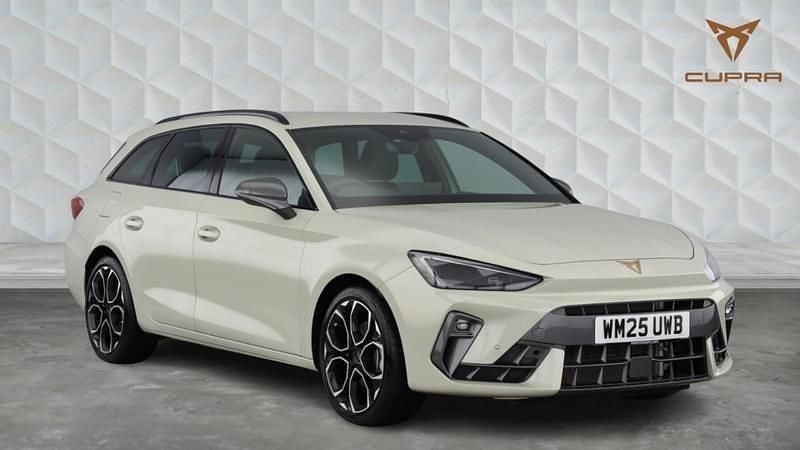Grey Used 2025 Cupra Leon Estate | £27,196 (Good price) - Image 1/4