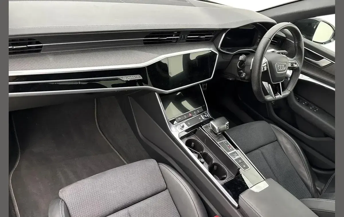 Used Audi A6 Black Edition 200 HP (147 kW) 2024 Grey Sedan