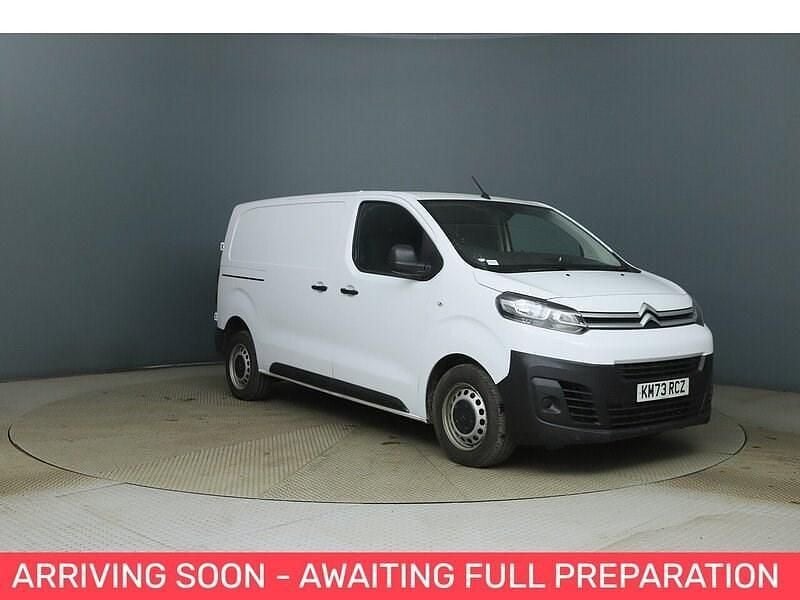 White Used 2023 Citroën Dispatch MPV | £14,450 (Fair price) - Image 1/2