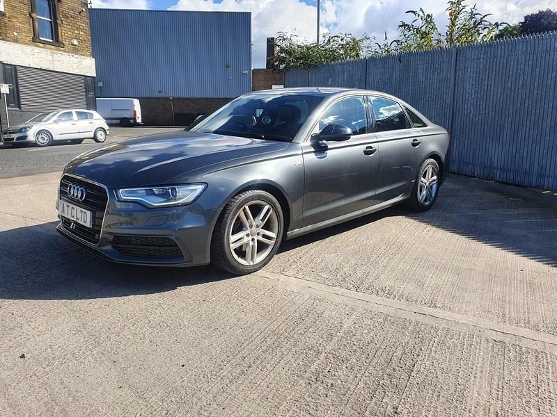 Usado Audi A6 S-Line 2014 Cinzento Sedan