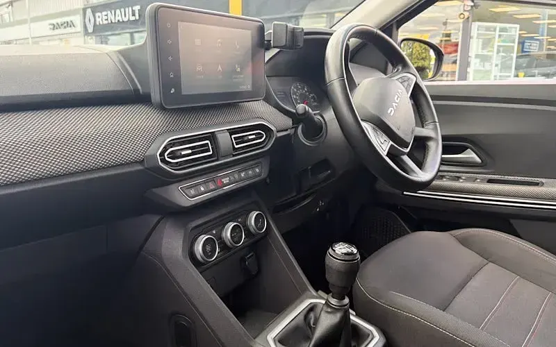 Used Dacia Jogger Extreme 110 HP (80 kW) 2022 Grey MPV