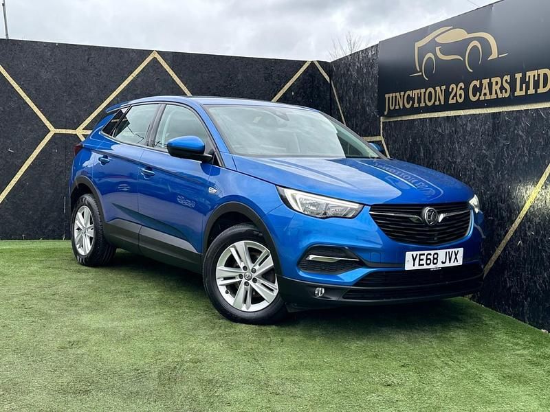 Used Vauxhall Grandland X S 130 HP (95 kW) 2018 Blue SUV