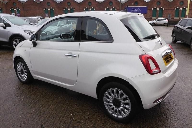 Used Fiat 500 Lounge 69 HP (50 kW) 2017 White Hatchback