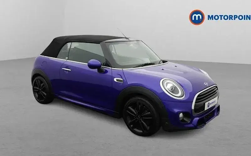 Usado Mini Cooper Cabriolet Sport 136 HP (100 kW) 2019 Cabrios