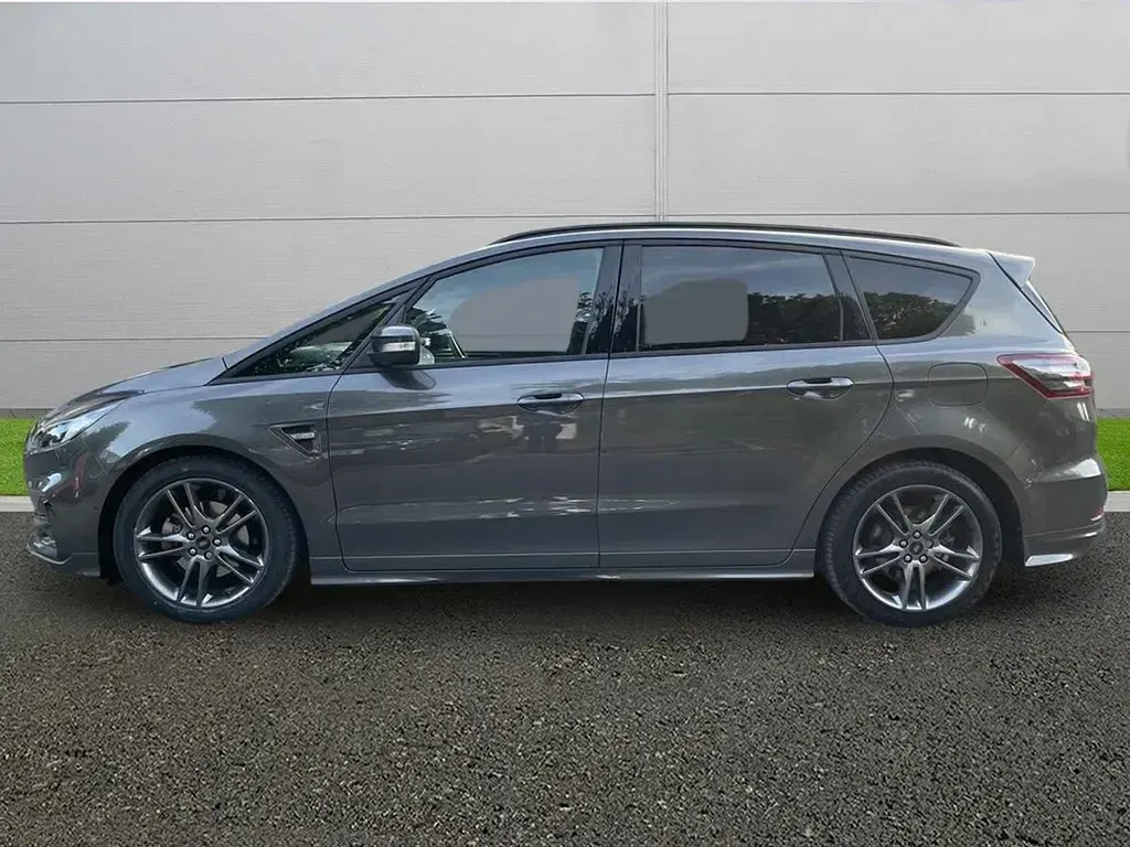 Używany Ford S-MAX S 190 KM (139 kW) 2022 Szary Minivan