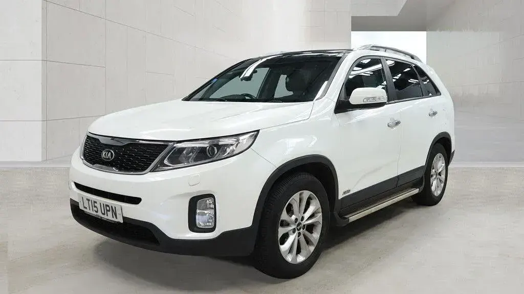 Used Kia Sorento 200 HP (147 kW) 2015 White SUV