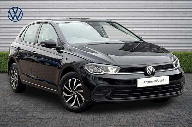 Used VW Polo Life 95 HP (69 kW) 2023 Black Hatchback