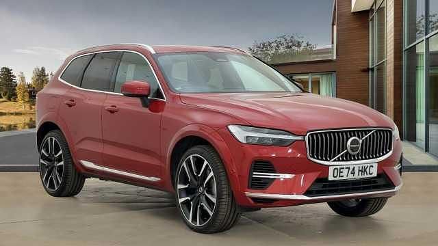 Used 2025 Volvo XC60 Ultra SUV | £45,999 (A bit pricey) - Image 1/4