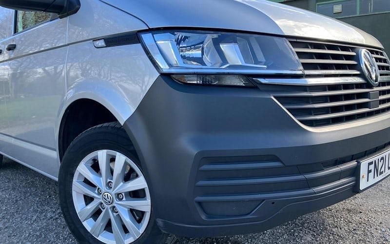 Used VW Transporter Startline 90 HP (66 kW) 2024 Van