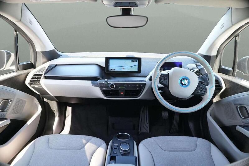 Black Used 2016 BMW i3 Comfort Edition Hatchback | £11,350 (Fair price) - Image 1/4