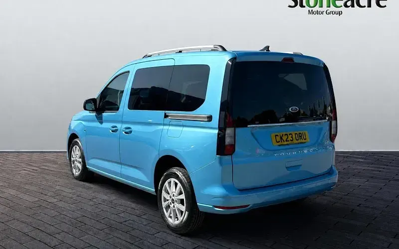 Used Ford Tourneo Connect Titanium 122 HP (89 kW) 2024 MPV