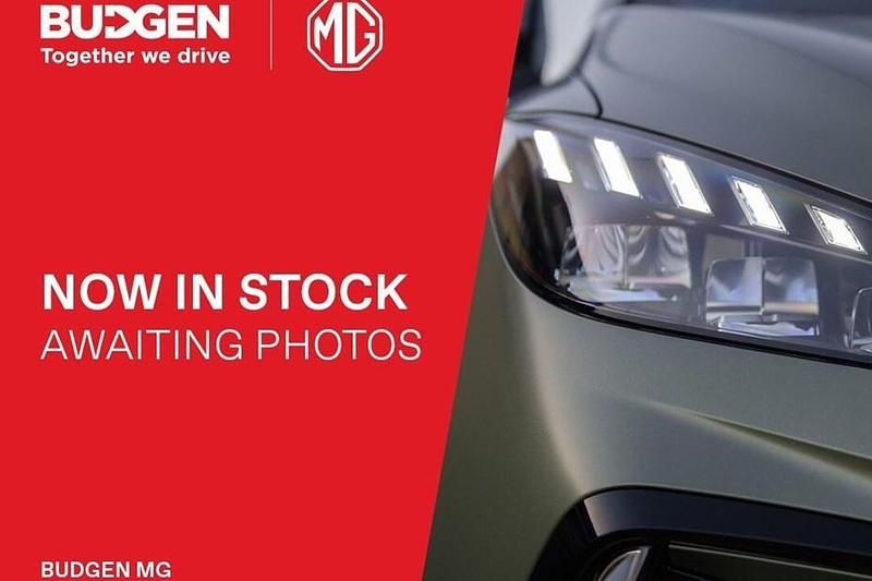 White Used 2022 MG HS Excite SUV | £13,368 (Fair price) - Image 1/1