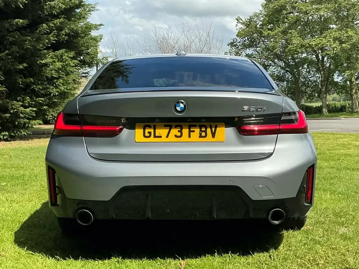 Usado BMW 320 M Sport 2023 Gris Berlina