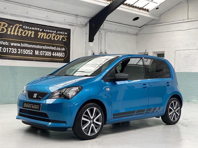 Used Seat Mii FR-Line 60 HP (44 kW) 2019 Blue Hatchback