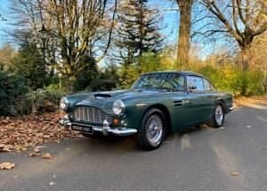 Used Aston Martin DB4 390 HP (286 kW) 1963 Green Coupe