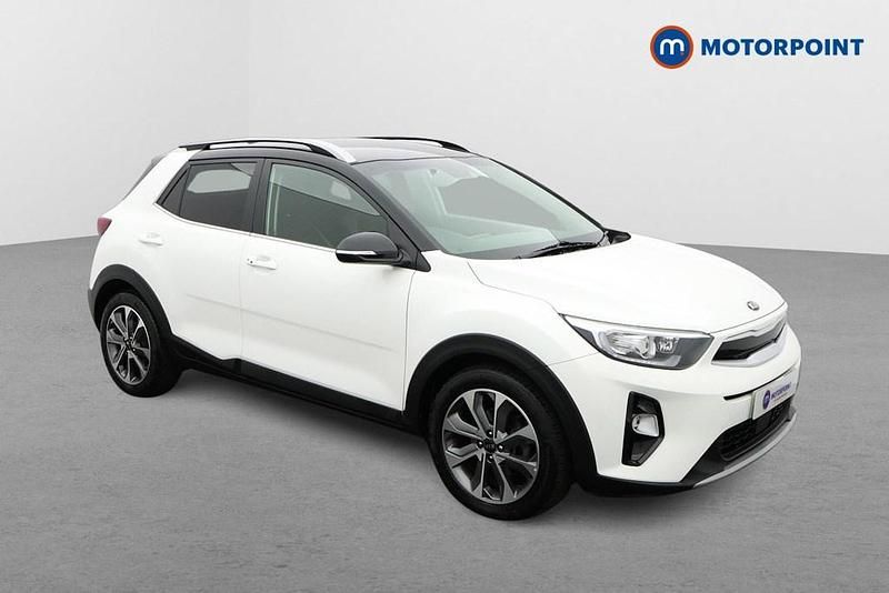 White Used 2019 Kia Stonic SUV | £13,849 (Expensive) - Image 1/4