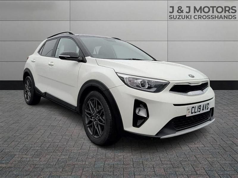 Used Kia Stonic 118 HP (86 kW) 2019 White SUV