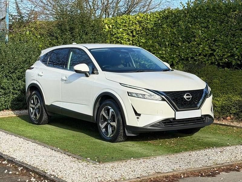 Used Nissan Qashqai N-Connecta 158 HP (116 kW) 2022 White SUV