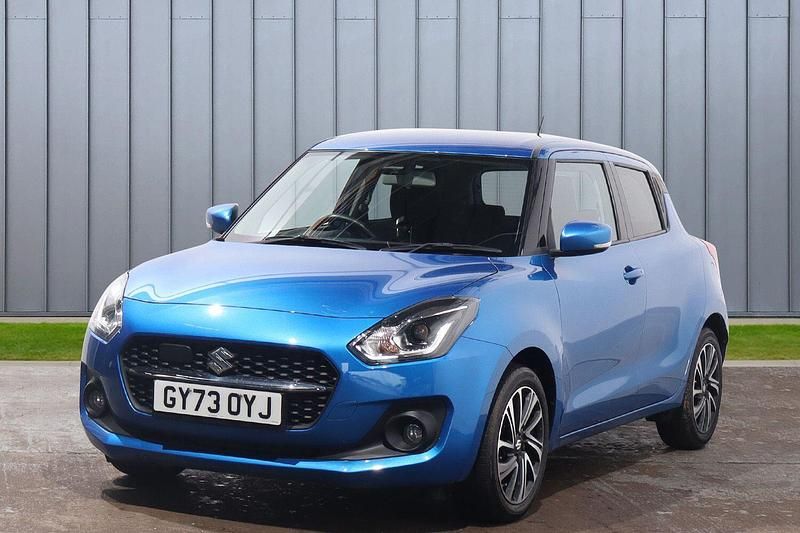 Usado Suzuki Swift SZ5 2023 Azul Citadino