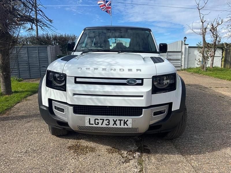 Used Land Rover Defender SE 250 HP (183 kW) 2023 White SUV