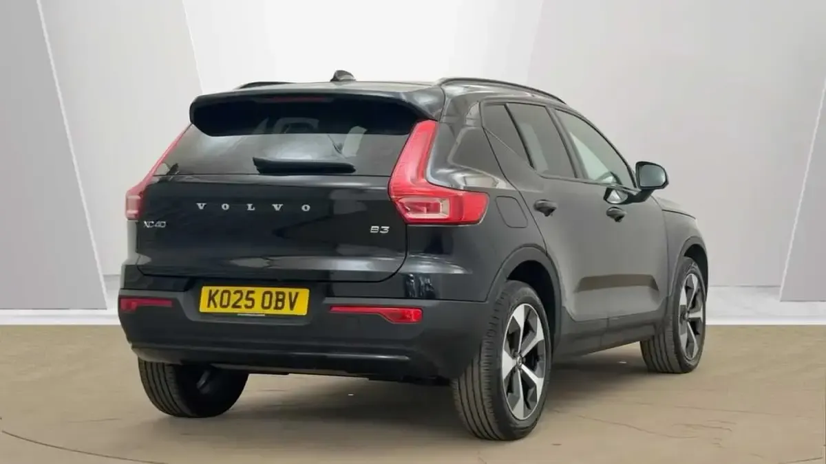 Used Volvo XC40 Plus 161 HP (118 kW) 2026 SUV