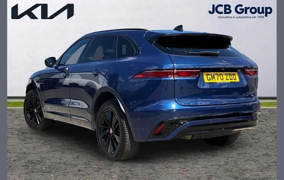 Usado Jaguar F-Pace R-Dynamic 200 HP (147 kW) 2021 Azul SUV