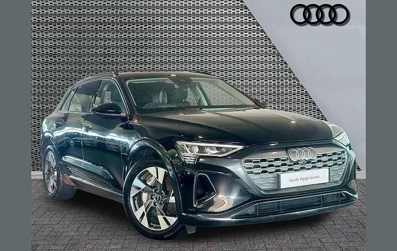 Used Audi Q8 e-tron Sport 300 kW (408 HP) 2024 Black SUV